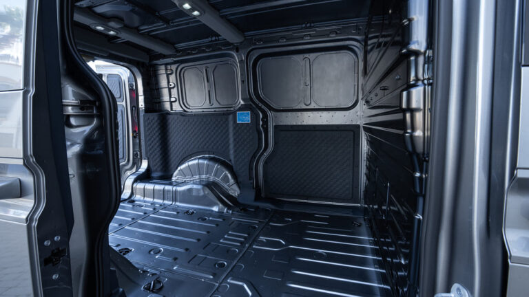 kia-pv5-cargo-steel-grey-interior-digital-1920x1080-024
