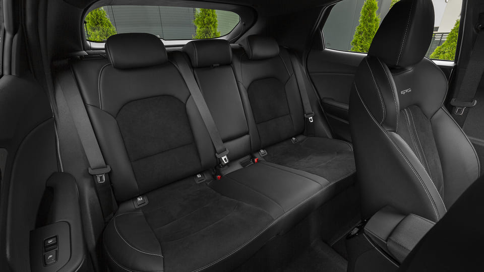 kia-xceed-my22-ice-gt-line-celadon-green-metallic-interior-digital-1920x1080-1